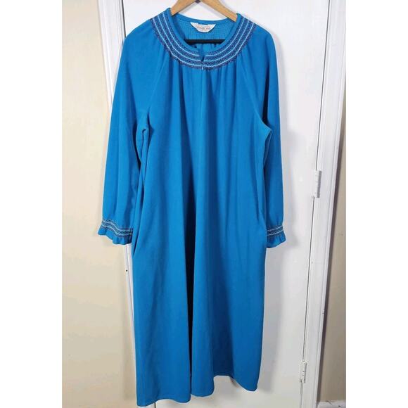 Vintage 70s Vanity Fair Embroidered Long Sleeve Zip Front House Coat Bathrobe XL - Picture 2 of 6